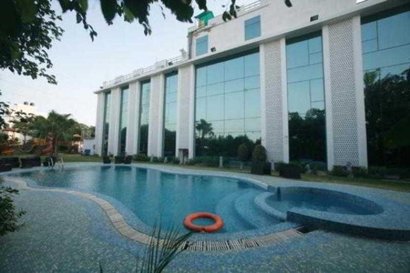 Paradizzo Resort Ajmer Extérieur photo