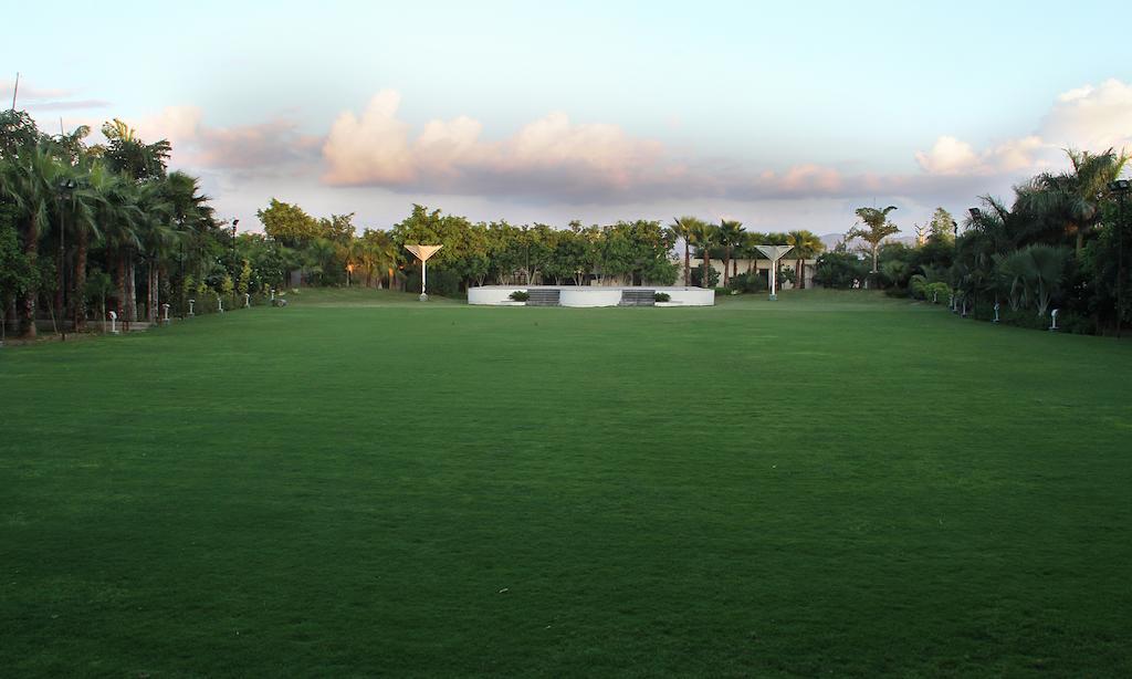 Paradizzo Resort Ajmer Extérieur photo